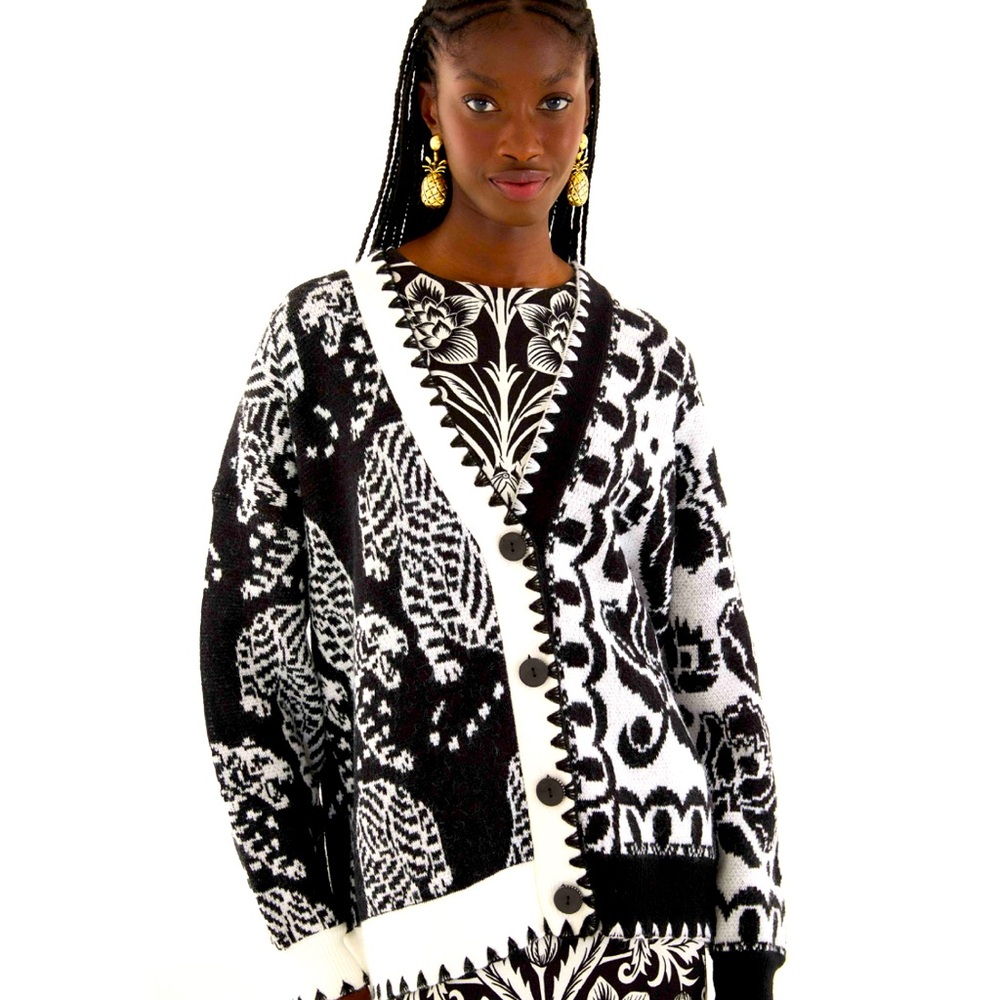 FARM Rio Black & White Mixed Striped Tigers Buttoned Knit Cardigan in Small NWT - Picture 11 of 13